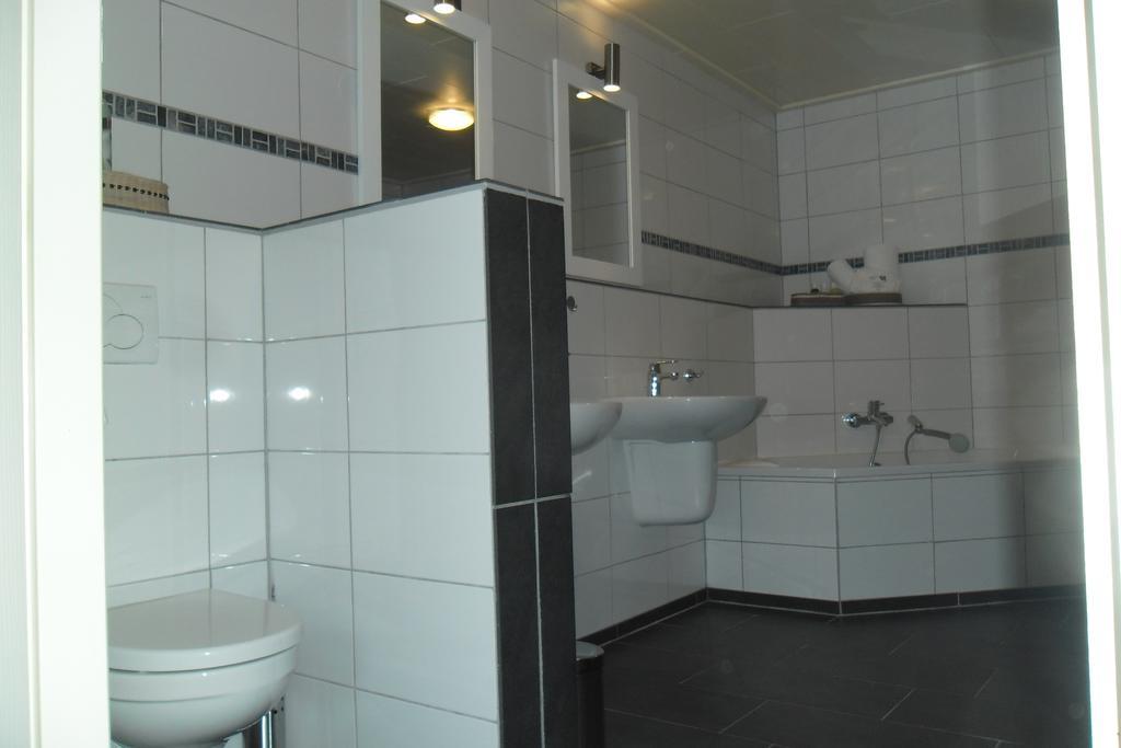 Herkenhoek 3 Bedroom Apartement Heeswijk-Dinther Kültér fotó